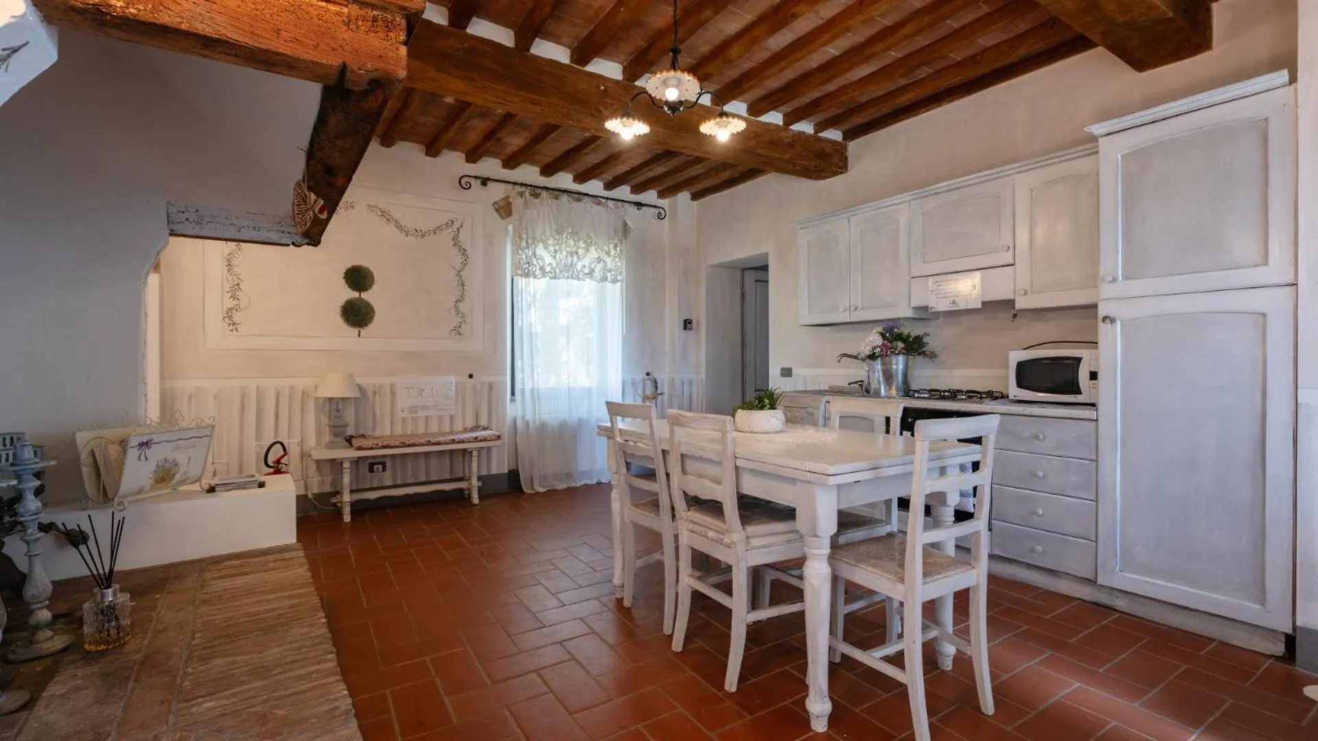 Il Castagnolo Country B&B San Gimignano 2*,  Italy