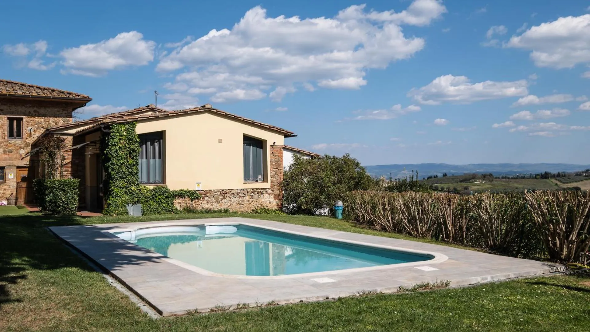 Il Castagnolo Country B&B San Gimignano Bed & Breakfast