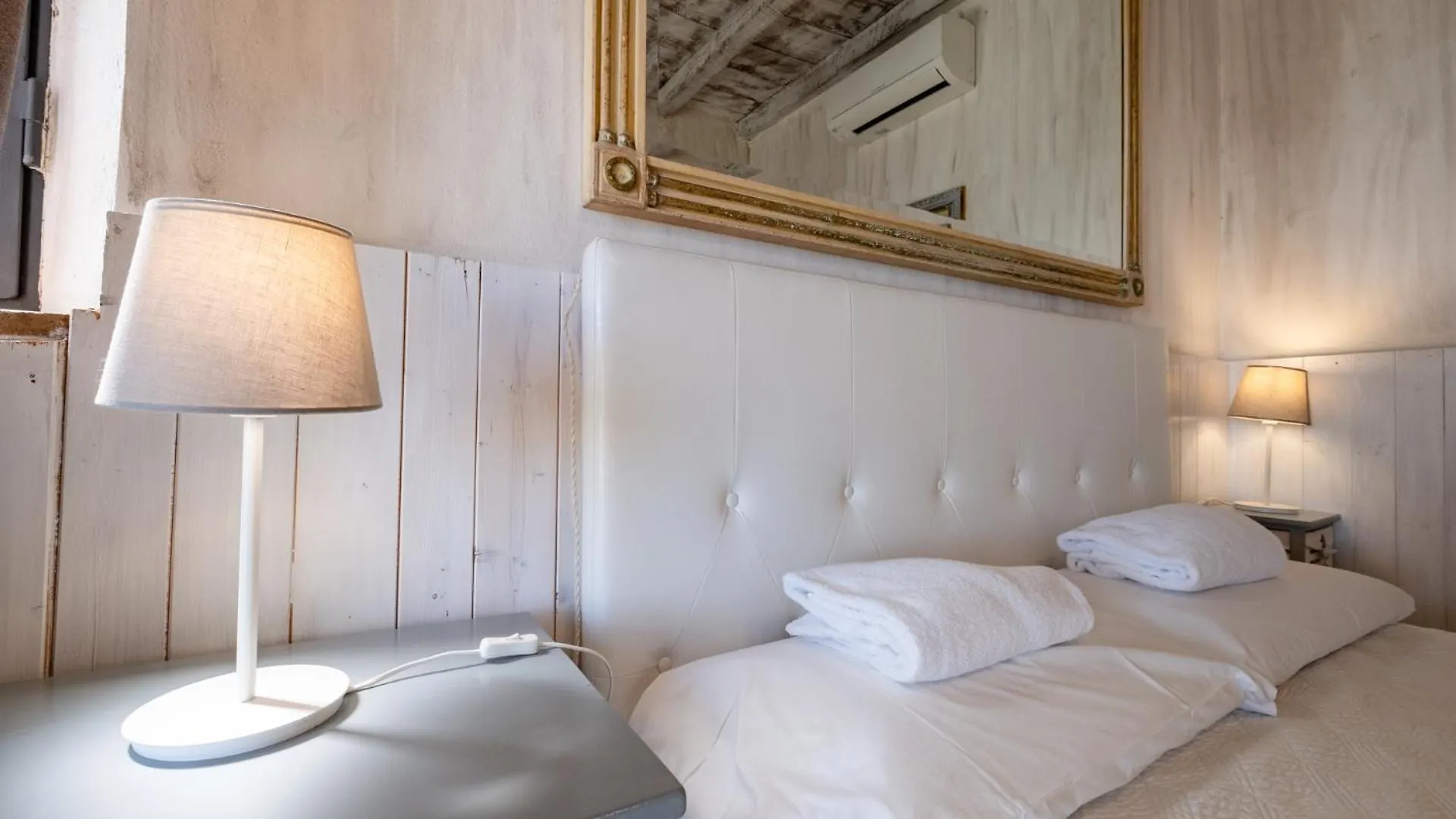 Il Castagnolo Country B&B San Gimignano Italy