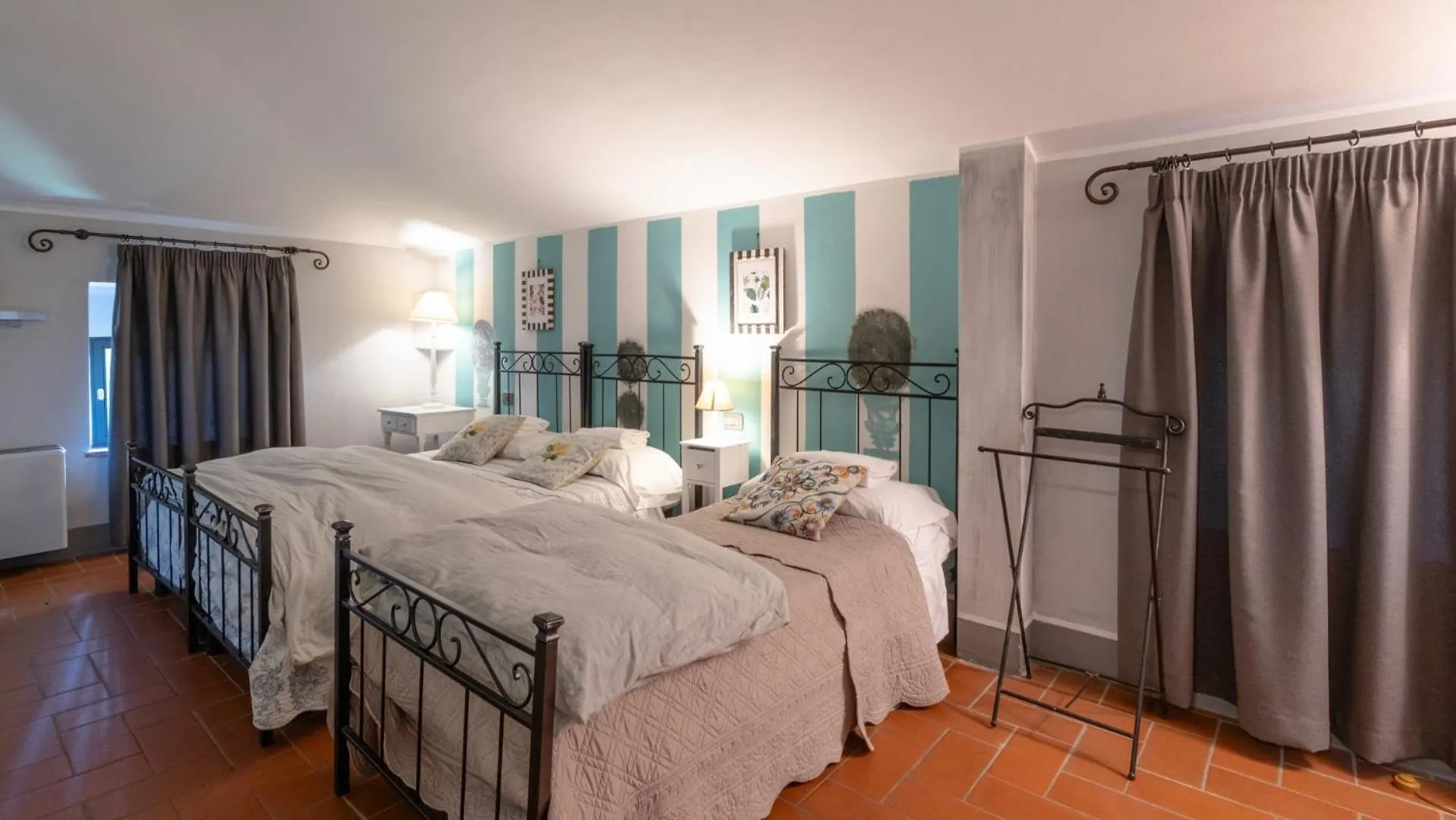 ** Bed & Breakfast Il Castagnolo Country B&B San Gimignano Italy