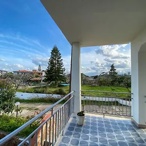 Apartamento Gladyr Lotzorai