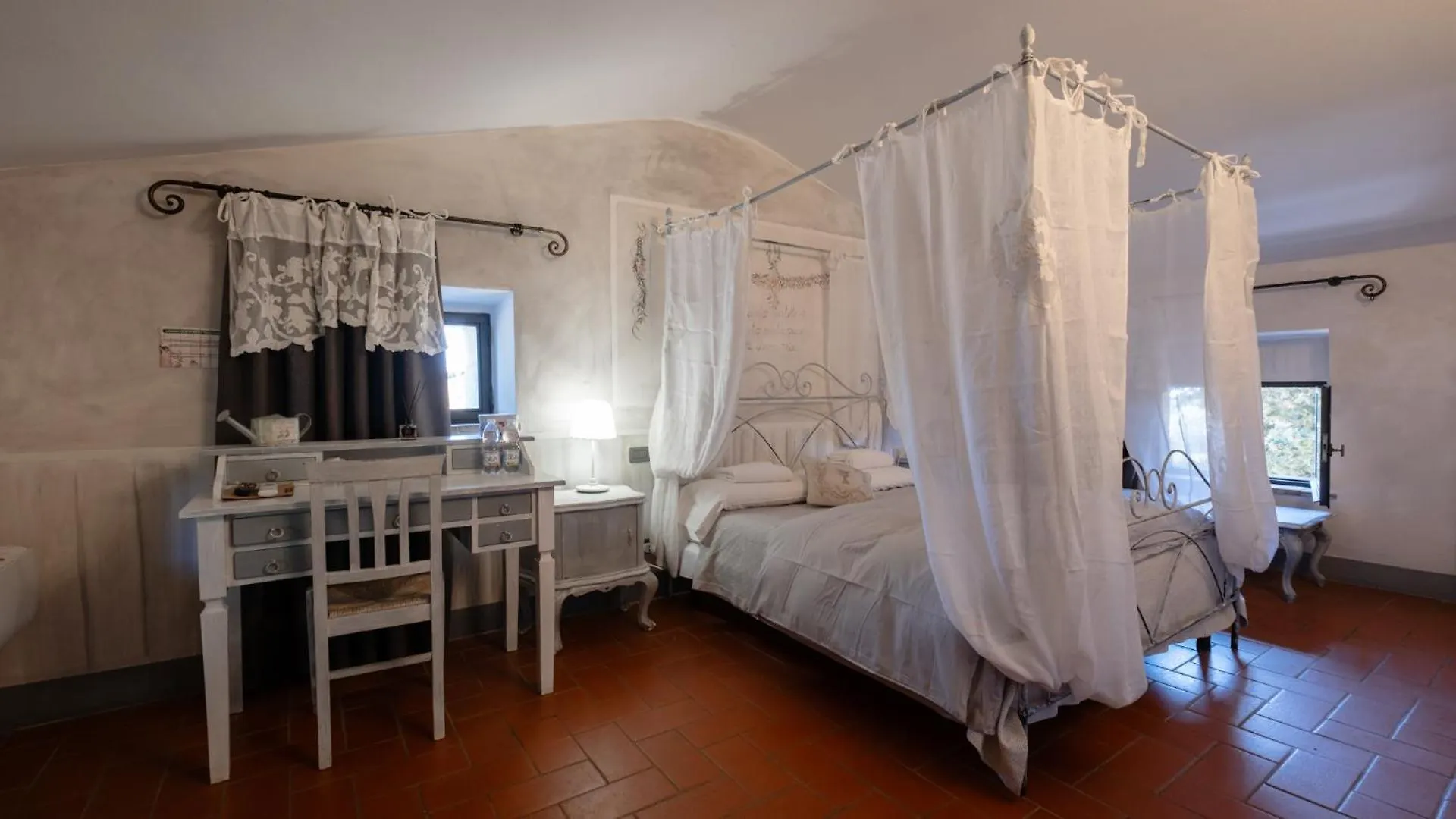 Il Castagnolo Country B&B San Gimignano 2*,