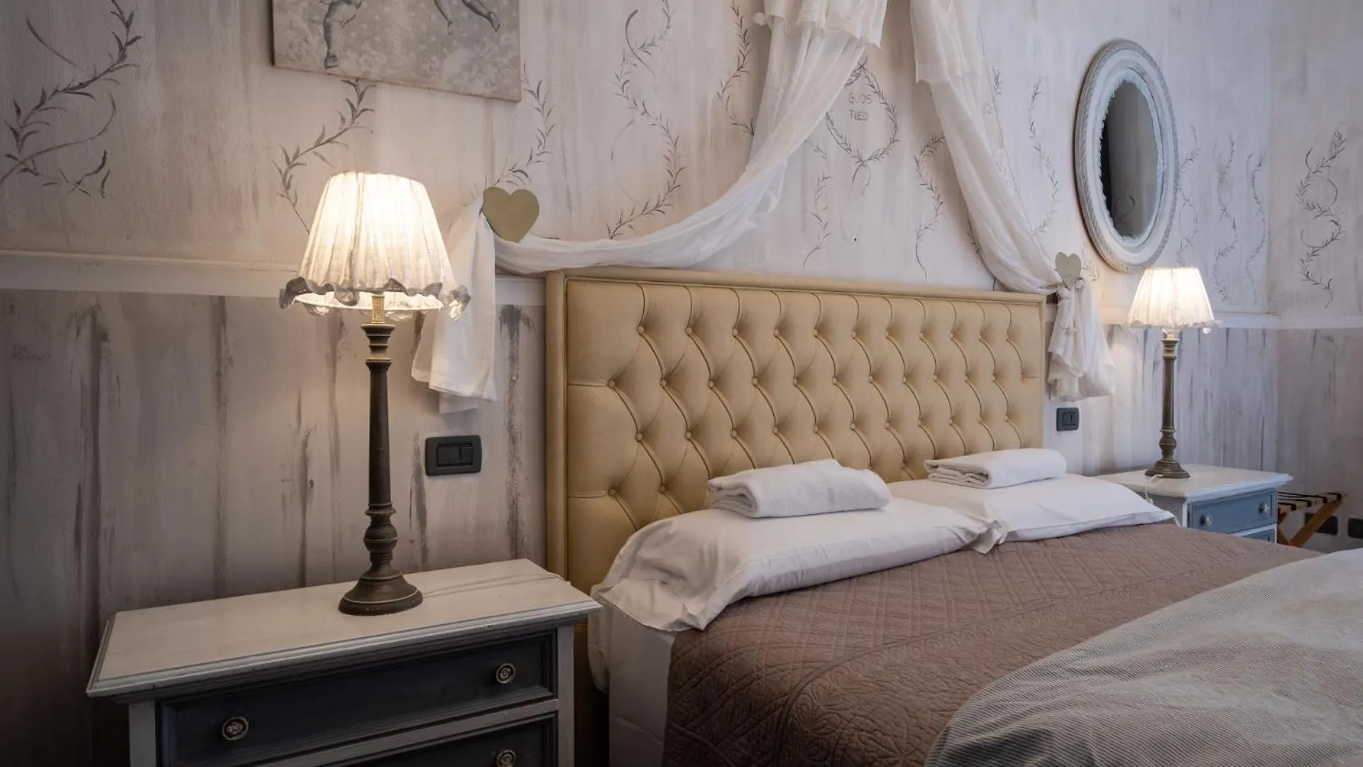 Il Castagnolo Country B&B San Gimignano 2*,  Italy